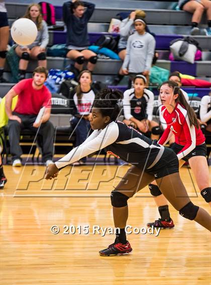 Thumbnail 2 in Nettleton vs Northside (Fayetteville Volleyball Challenge) photogallery.