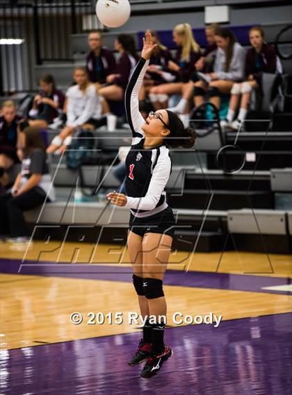 Thumbnail 1 in Nettleton vs Northside (Fayetteville Volleyball Challenge) photogallery.