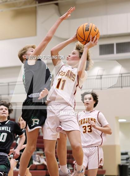 Thumbnail 1 in Roswell @ Lassiter photogallery.