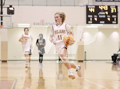 Thumbnail 1 in Roswell @ Lassiter photogallery.