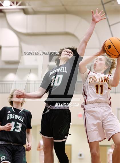 Thumbnail 1 in Roswell @ Lassiter photogallery.