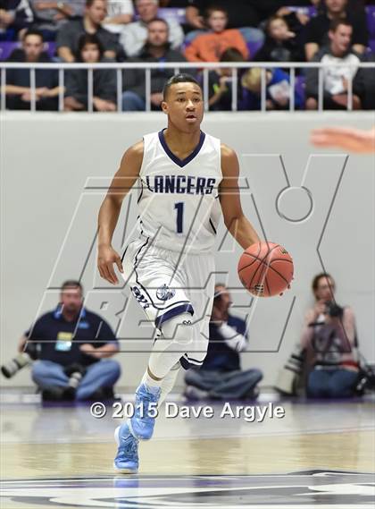 Thumbnail 1 in Viewmont vs. Layton (UHSAA 5A Semifinal) photogallery.