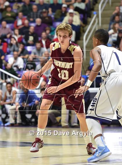 Thumbnail 1 in Viewmont vs. Layton (UHSAA 5A Semifinal) photogallery.