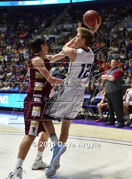 Thumbnail 3 in Viewmont vs. Layton (UHSAA 5A Semifinal) photogallery.