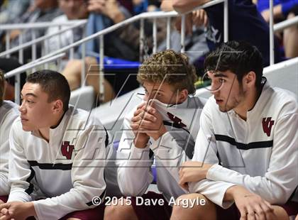 Thumbnail 1 in Viewmont vs. Layton (UHSAA 5A Semifinal) photogallery.