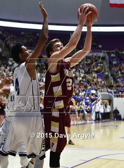 Thumbnail 2 in Viewmont vs. Layton (UHSAA 5A Semifinal) photogallery.