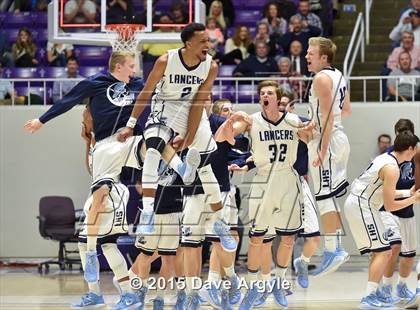Thumbnail 3 in Viewmont vs. Layton (UHSAA 5A Semifinal) photogallery.