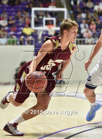 Thumbnail 1 in Viewmont vs. Layton (UHSAA 5A Semifinal) photogallery.