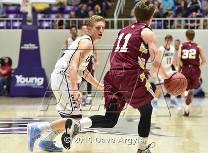 Thumbnail 2 in Viewmont vs. Layton (UHSAA 5A Semifinal) photogallery.