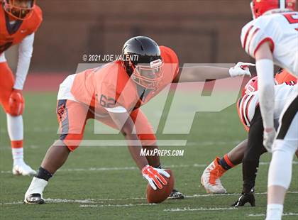 Thumbnail 1 in Lancaster vs. Bennett/Olmsted/Middle Early College/East photogallery.