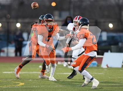Thumbnail 3 in Lancaster vs. Bennett/Olmsted/Middle Early College/East photogallery.