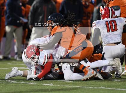 Thumbnail 2 in Lancaster vs. Bennett/Olmsted/Middle Early College/East photogallery.