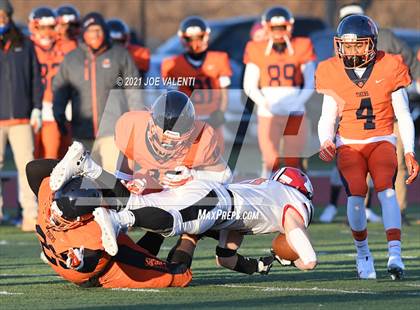 Thumbnail 3 in Lancaster vs. Bennett/Olmsted/Middle Early College/East photogallery.