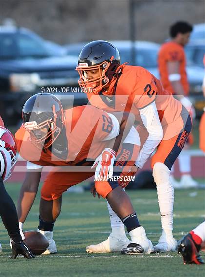 Thumbnail 3 in Lancaster vs. Bennett/Olmsted/Middle Early College/East photogallery.