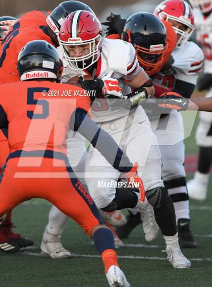 Thumbnail 2 in Lancaster vs. Bennett/Olmsted/Middle Early College/East photogallery.