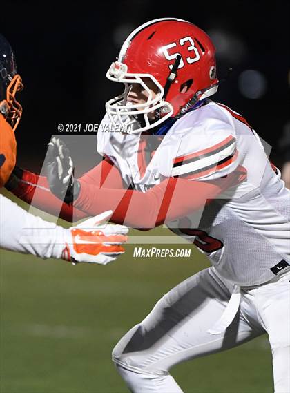 Thumbnail 1 in Lancaster vs. Bennett/Olmsted/Middle Early College/East photogallery.