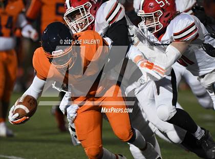 Thumbnail 2 in Lancaster vs. Bennett/Olmsted/Middle Early College/East photogallery.