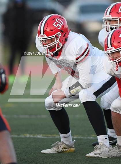 Thumbnail 1 in Lancaster vs. Bennett/Olmsted/Middle Early College/East photogallery.
