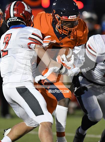 Thumbnail 1 in Lancaster vs. Bennett/Olmsted/Middle Early College/East photogallery.