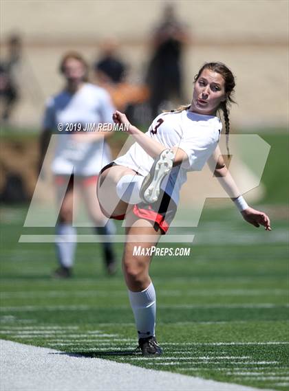 Thumbnail 1 in Mansfield Legacy vs. Highland Park (UIL 5A Final) photogallery.