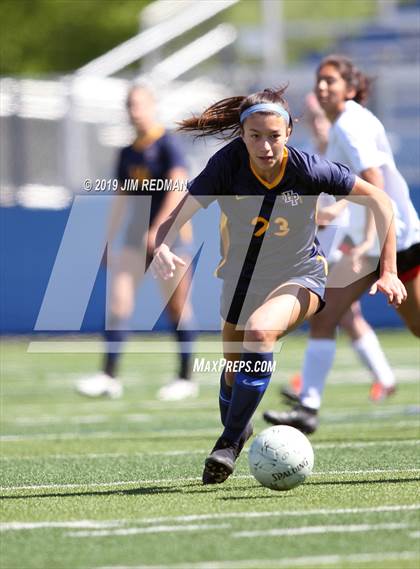 Thumbnail 1 in Mansfield Legacy vs. Highland Park (UIL 5A Final) photogallery.