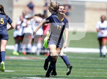 Thumbnail 3 in Mansfield Legacy vs. Highland Park (UIL 5A Final) photogallery.