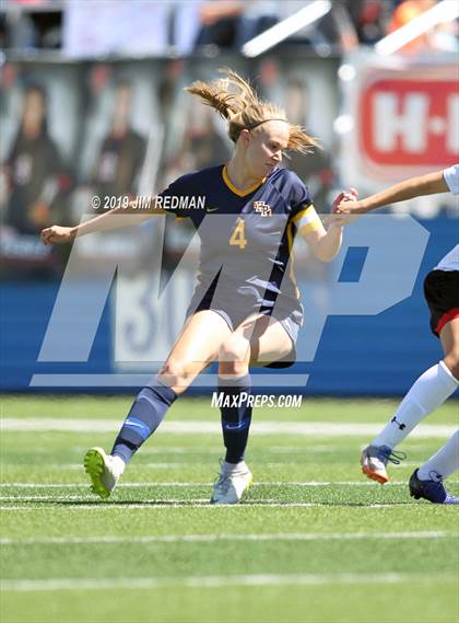 Thumbnail 2 in Mansfield Legacy vs. Highland Park (UIL 5A Final) photogallery.