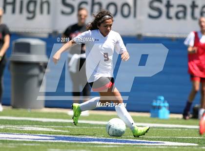 Thumbnail 2 in Mansfield Legacy vs. Highland Park (UIL 5A Final) photogallery.