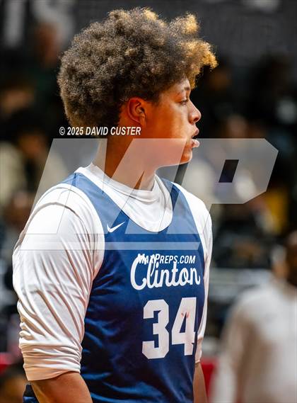 Thumbnail 1 in Sidwell Friends vs. Clinton Grace Christian (Capital Hoops Mayhem on Military) photogallery.