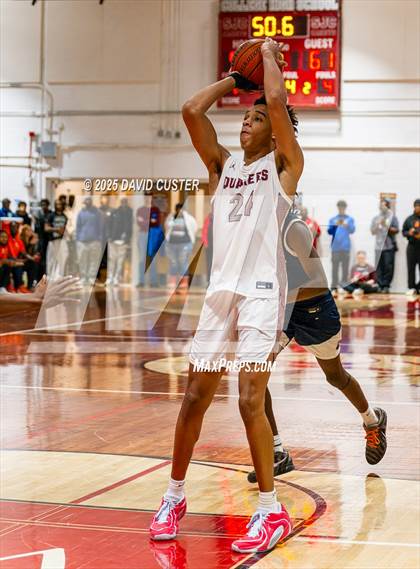 Thumbnail 1 in Sidwell Friends vs. Clinton Grace Christian (Capital Hoops Mayhem on Military) photogallery.