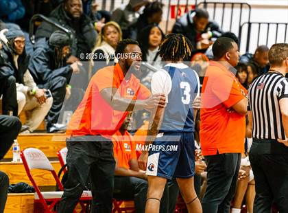 Thumbnail 2 in Sidwell Friends vs. Clinton Grace Christian (Capital Hoops Mayhem on Military) photogallery.