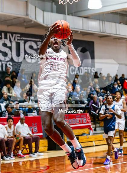 Thumbnail 3 in Sidwell Friends vs. Clinton Grace Christian (Capital Hoops Mayhem on Military) photogallery.