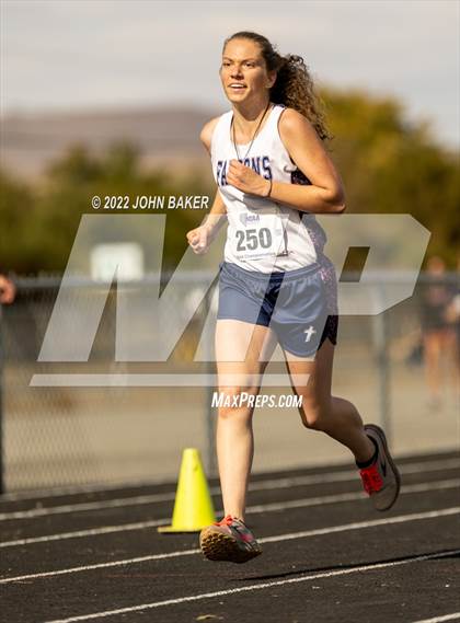 Thumbnail 1 in NIAA Northern Region 2A/1A Championships photogallery.