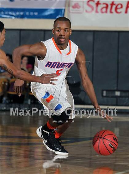 Thumbnail 3 in Trinity vs. St. Raymond Boys (City of Palms Classic) photogallery.