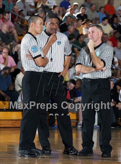 Thumbnail 2 in Trinity vs. St. Raymond Boys (City of Palms Classic) photogallery.