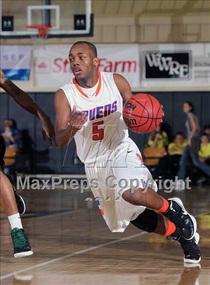 Thumbnail 1 in Trinity vs. St. Raymond Boys (City of Palms Classic) photogallery.