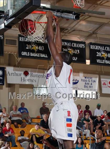 Thumbnail 3 in Trinity vs. St. Raymond Boys (City of Palms Classic) photogallery.