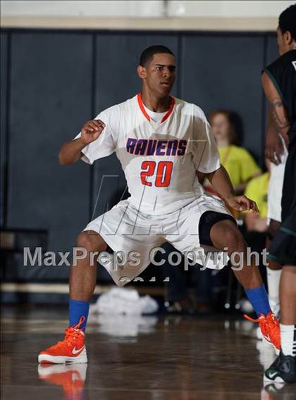 Thumbnail 1 in Trinity vs. St. Raymond Boys (City of Palms Classic) photogallery.