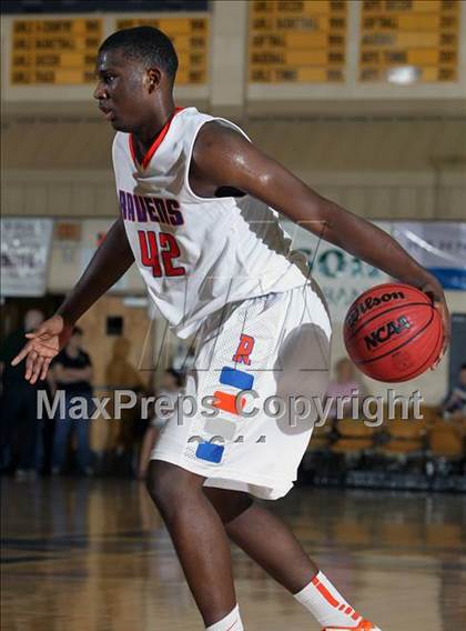 Thumbnail 2 in Trinity vs. St. Raymond Boys (City of Palms Classic) photogallery.