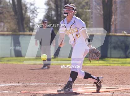 Thumbnail 3 in Ceres vs. Hughson (Bill Evans Memorial) photogallery.