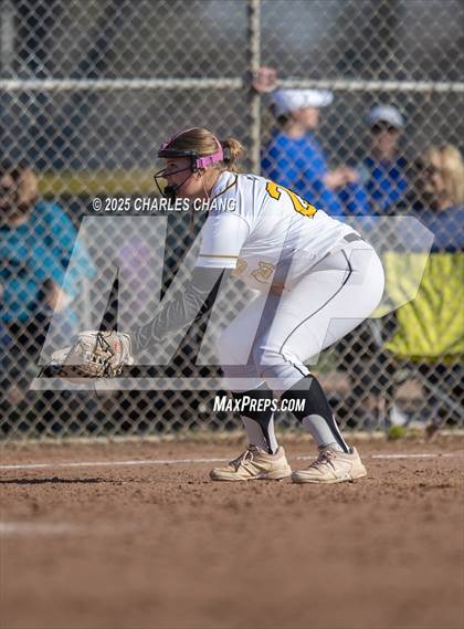 Thumbnail 1 in Ceres vs. Hughson (Bill Evans Memorial) photogallery.