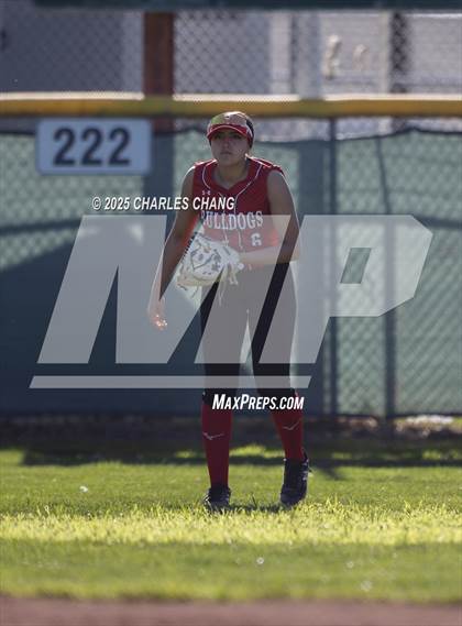 Thumbnail 3 in Ceres vs. Hughson (Bill Evans Memorial) photogallery.