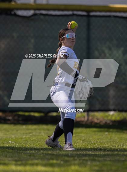 Thumbnail 1 in Ceres vs. Hughson (Bill Evans Memorial) photogallery.