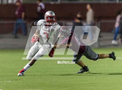 Thumbnail 2 in Ooltewah @ Dobyns-Bennett (TSSAA Division I Class 6A First Round) photogallery.