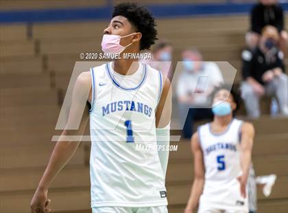 Thumbnail 2 in Burke @ Millard North photogallery.