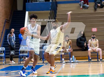 Thumbnail 2 in Burke @ Millard North photogallery.