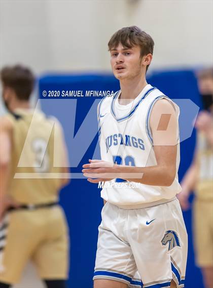 Thumbnail 1 in Burke @ Millard North photogallery.