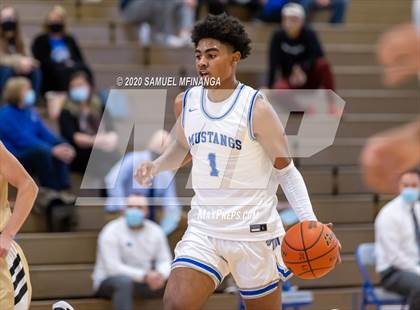 Thumbnail 1 in Burke @ Millard North photogallery.