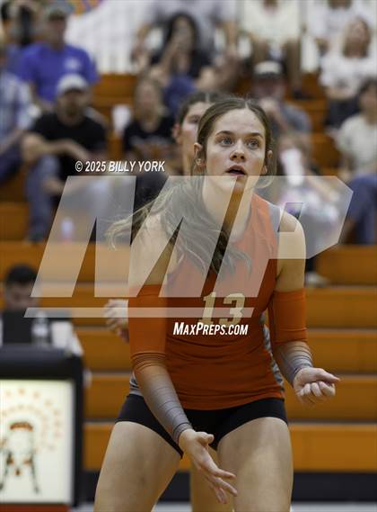 Thumbnail 1 in Grand Saline vs Mineola photogallery.