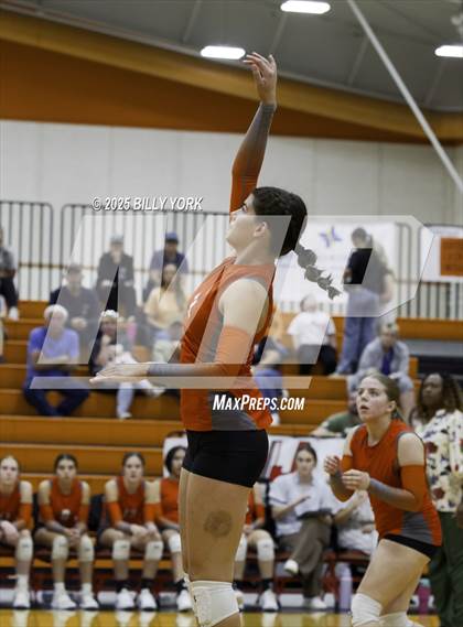 Thumbnail 2 in Grand Saline vs Mineola photogallery.